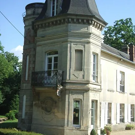 Bed & Breakfast Chateau De Lamberval *